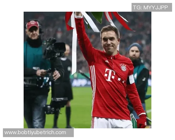 拉姆分析凯恩在拜仁的影响与穆西亚拉回归对球队体系的挑战